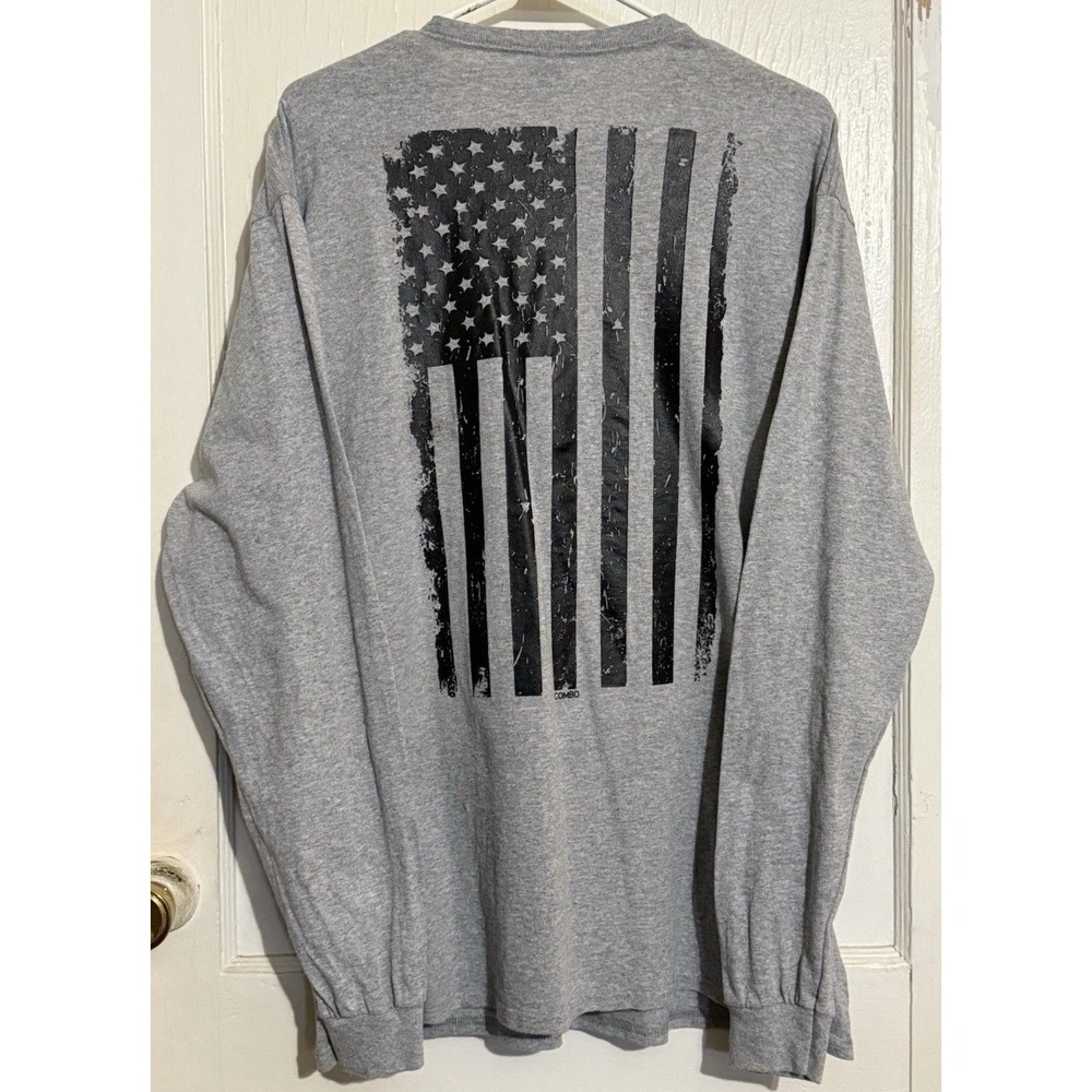 K0186-Delta Pro Weight Men's L Gray Long Sleeve T-Shirt Distressed American Flag